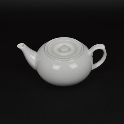 Orion White 33oz Teapot